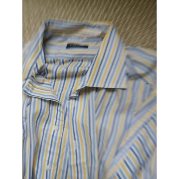 Burberry button down shirt size L 17 34 - Picture 2 of 7